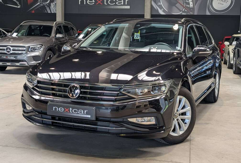 Volkswagen 2.0TDi Style DSG *FULL LED-NAVI-CAMERA-PARKING*
