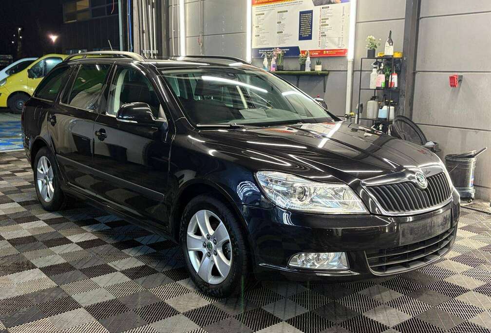 Skoda 1.2i BENZ. bj. 2013 189700KM
