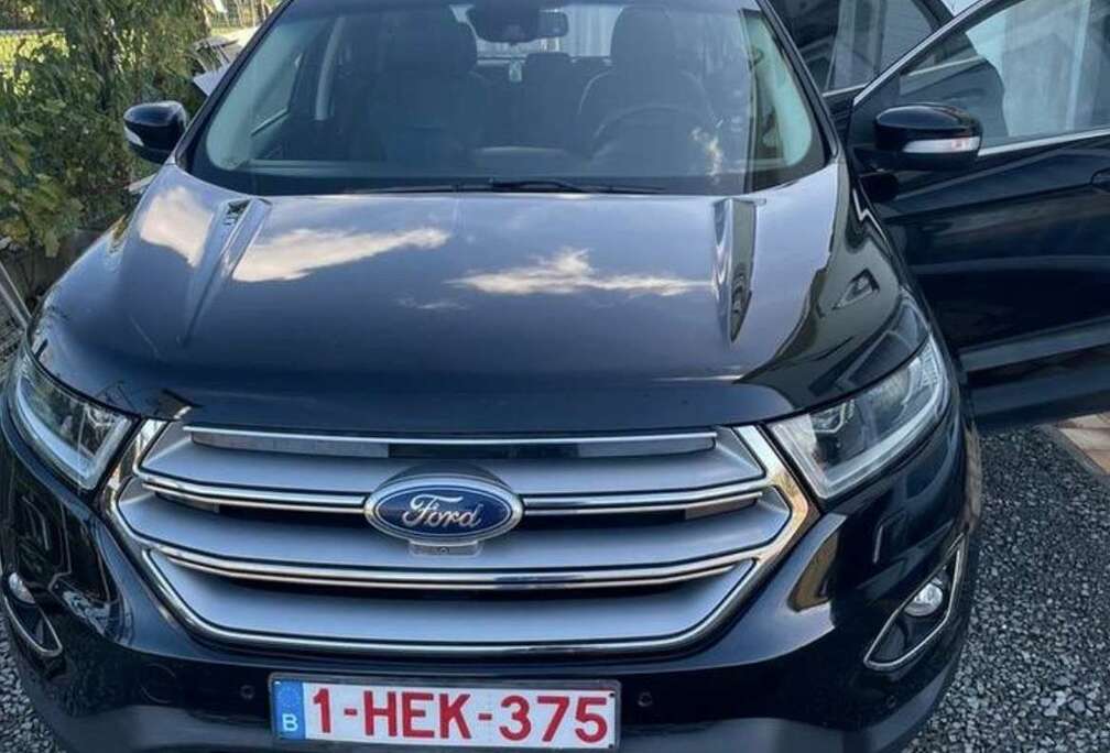 Ford 2.0 tdci Titanium s&s awd 210cv powershift