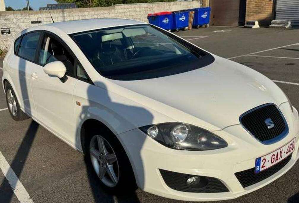 SEAT Leon 1.6 CR TDi Reference Copa DPF