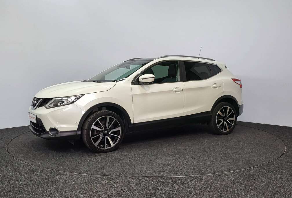 Nissan 1.2 DIG-T | 2017 | 129.343 km | Pano | Led | Leder | Cam 360 | KeyLess | DAB | Airco | AEB | BSM | TopDeal