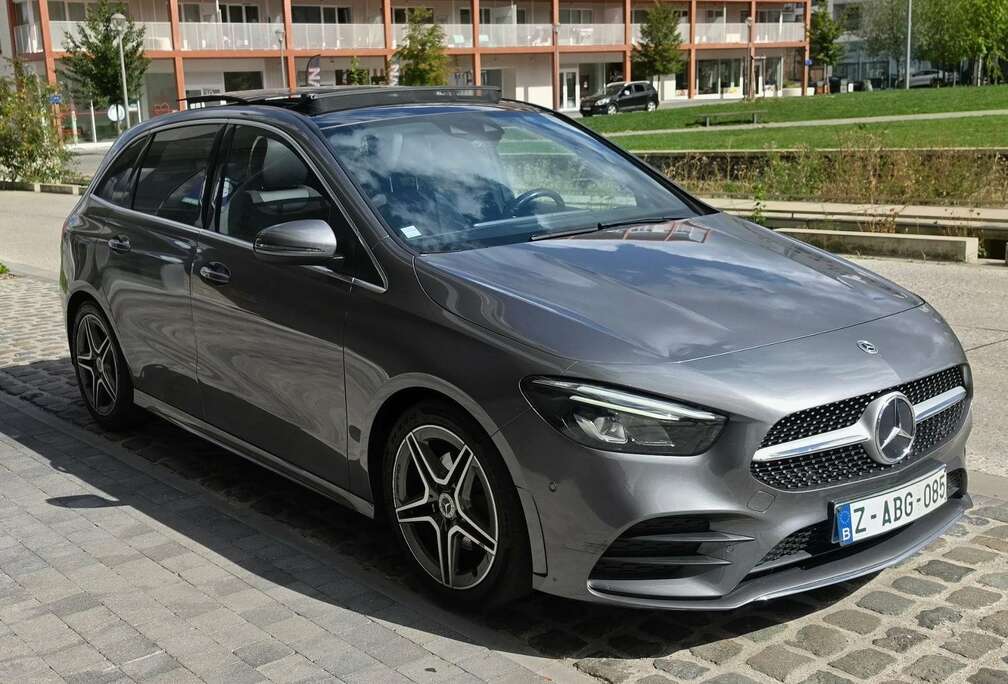 Mercedes-Benz B 200 d - pack AMG - moteur Mercedes