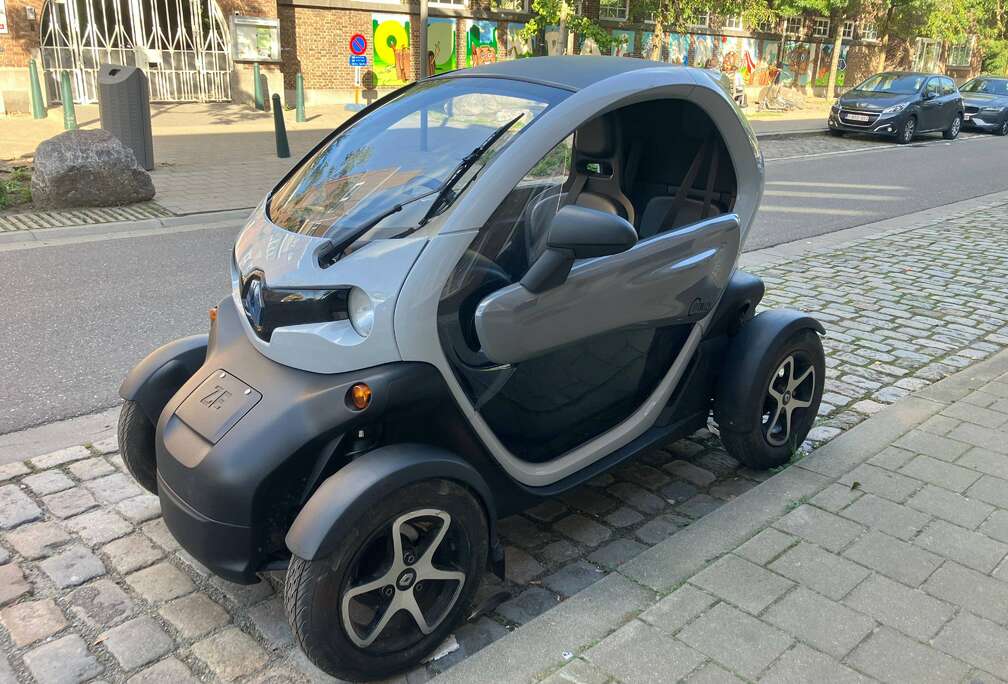 Renault Twizy 45