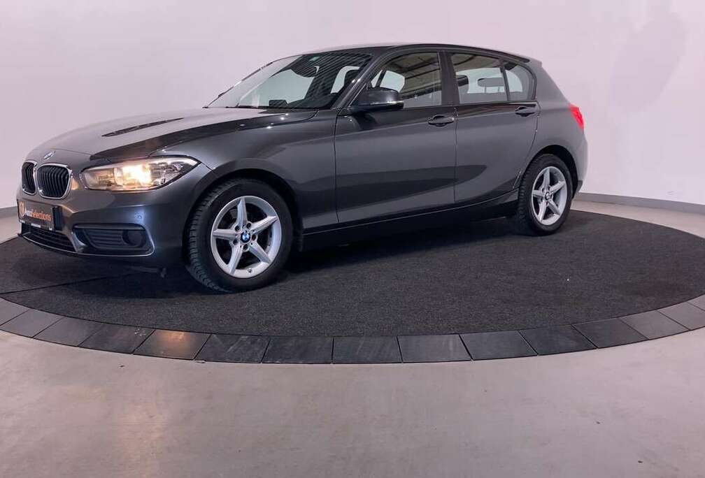 BMW 116I PDC V+A/Navi/Alu velgen