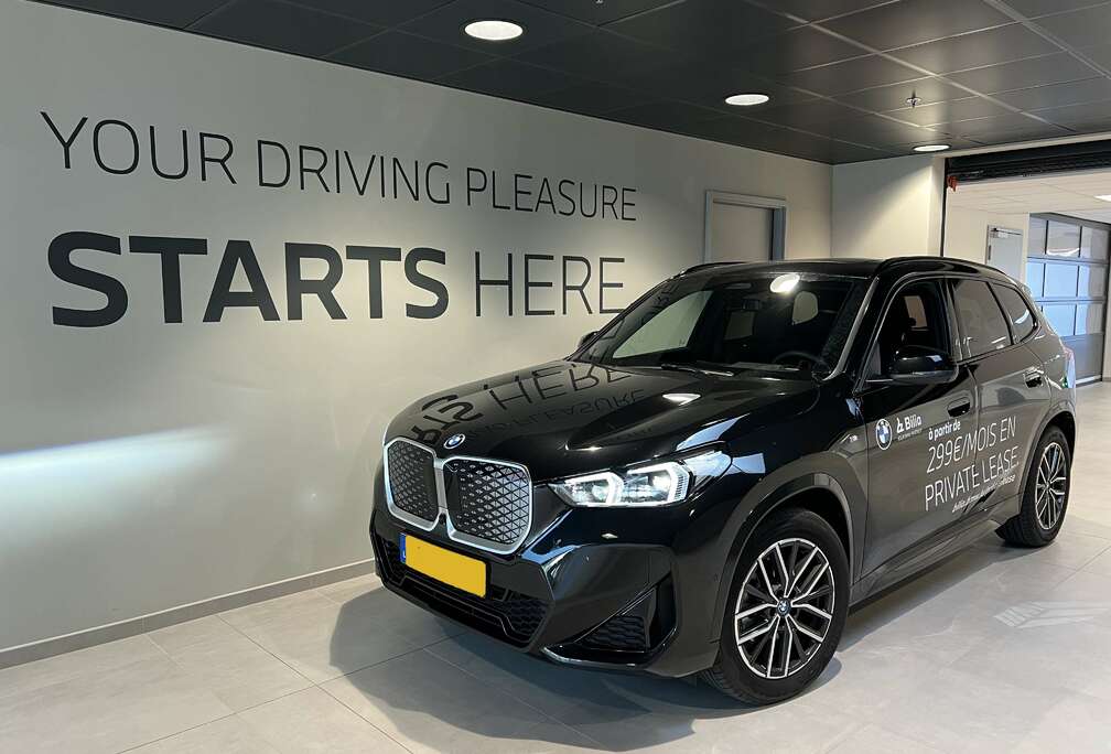 BMW iX1 eDrive20 M Sportpaket