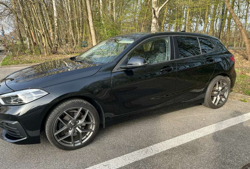 BMW 118iA OPF
