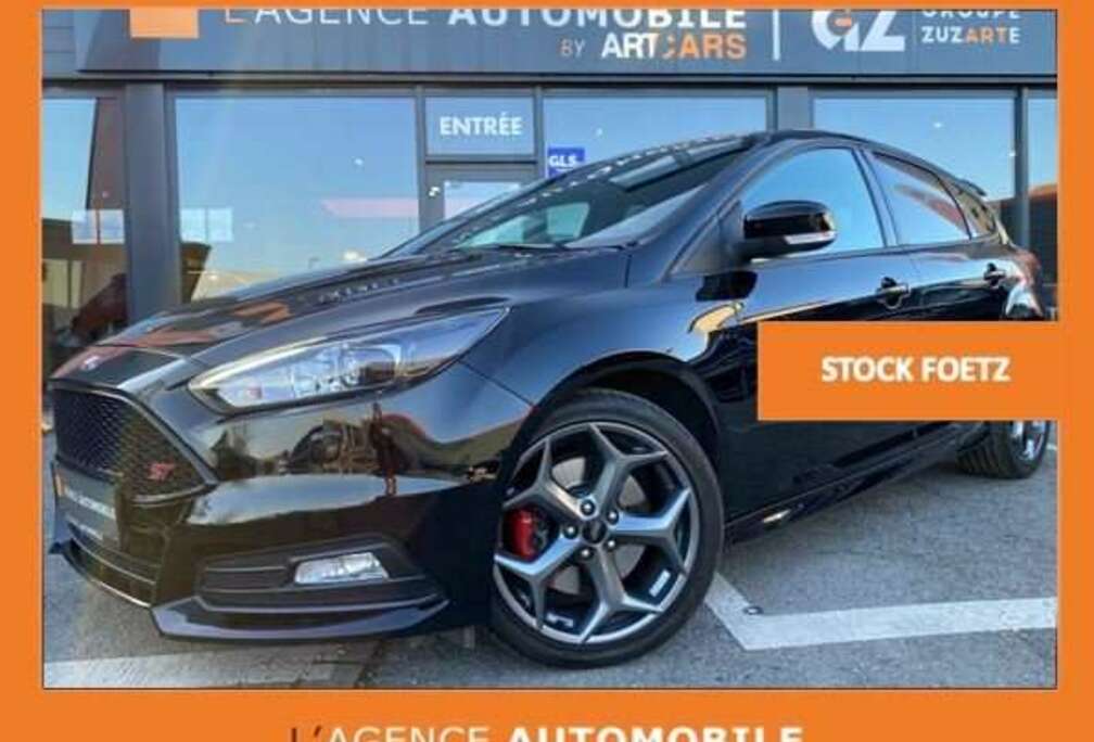 Ford Focus 2.0ST - JUSQU\'A 48 MOIS DE GARANTIE