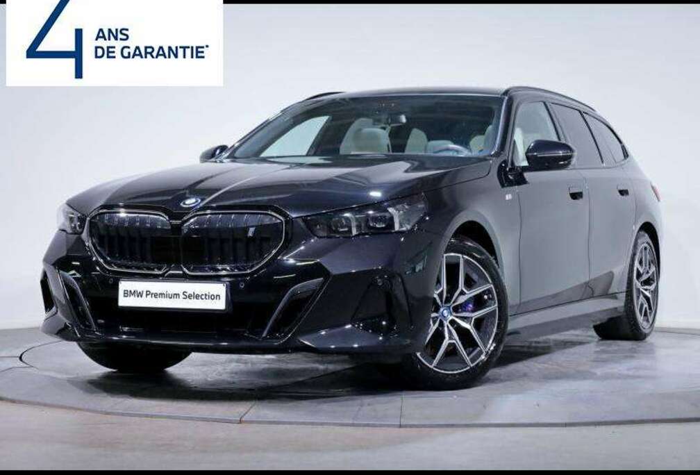 BMW eDrive40 Touring Kit M Sport