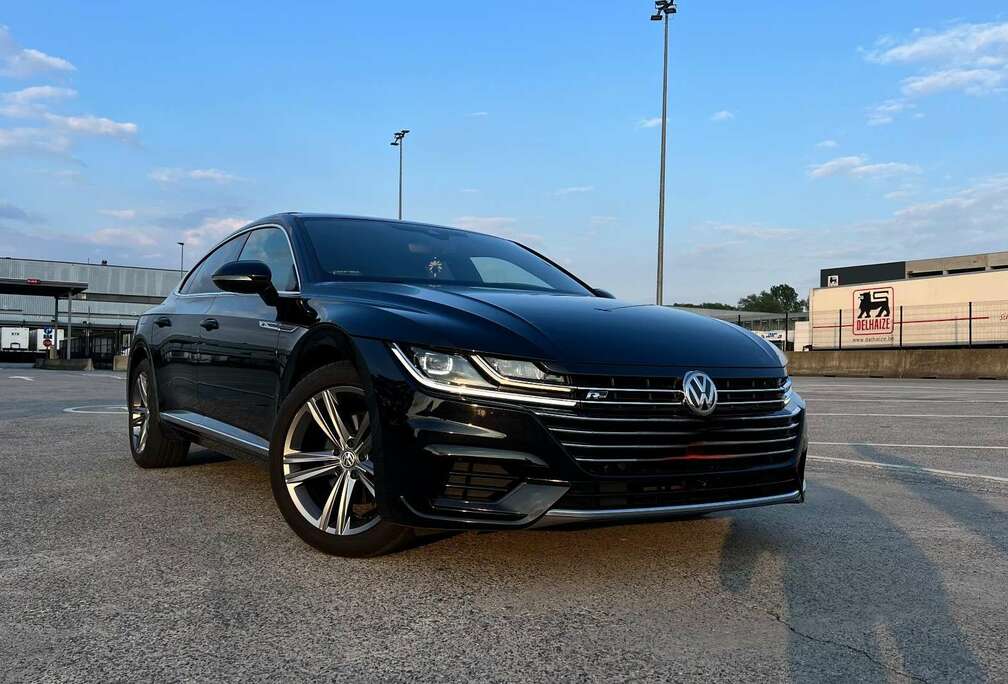 Volkswagen 2.0 TDi SCR R-Line -Full-Matrix-Soundsystem-wbasto
