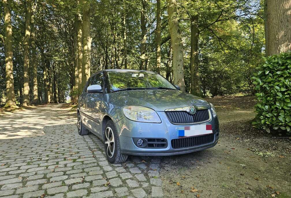 Skoda 1.6 16V Tiptronic Elegance