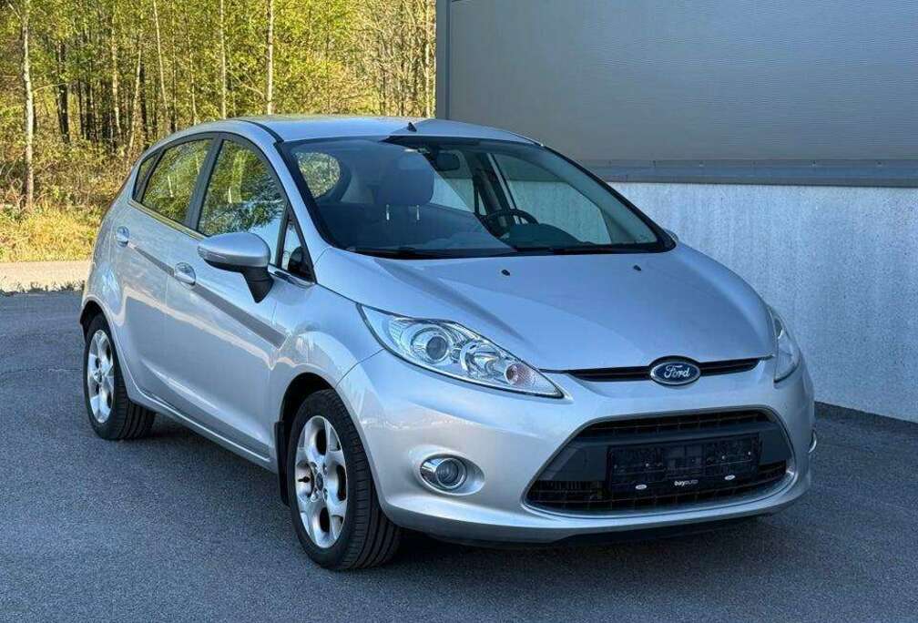 Ford Fiesta 1.6 TDCi Titanium ECOnetic DPF