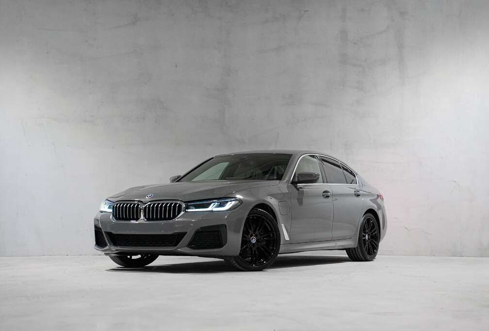 BMW e✖ PACK M | APPLE CARPLAY | LED | CUIR | TVA ✔