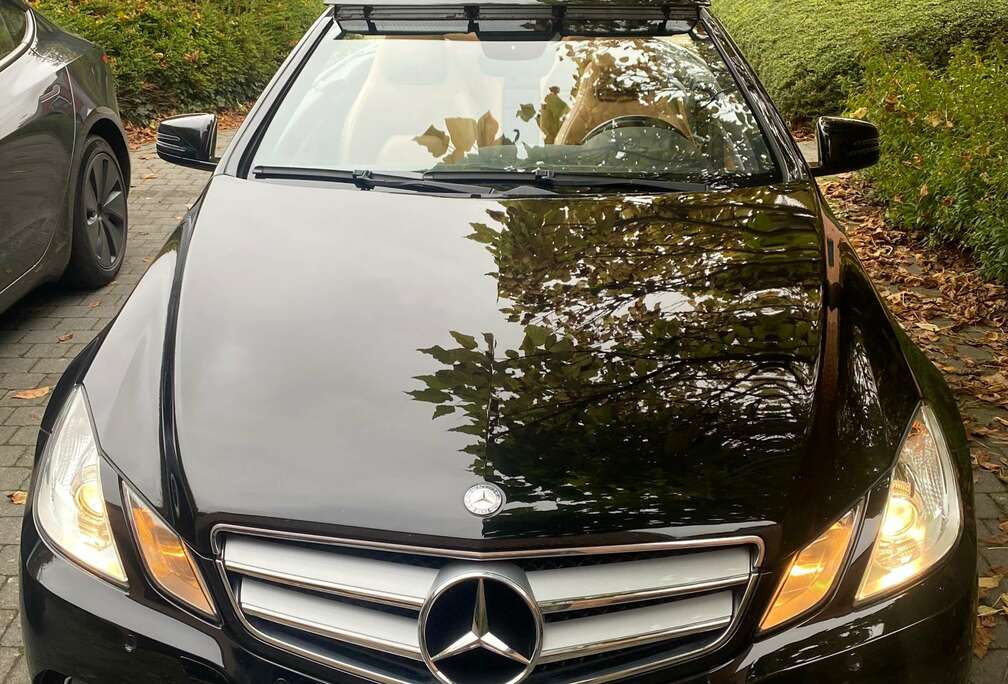 Mercedes-Benz CABRIOLET E 250 CGI FULL AMG LINE