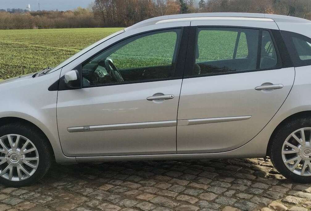 Renault 1.6 16V 110 Grandtour Aut. Luxe