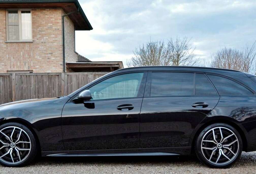 Mercedes-Benz AMG 9G-Tronic\