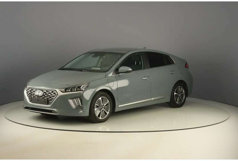 Hyundai 1.6 Plug-In Hybrid 141pk Shine