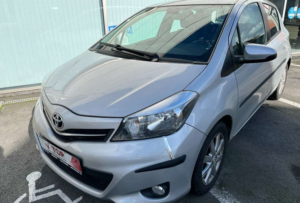 Toyota yaris 1330 cc vvti benzine 5d dynamic 2014