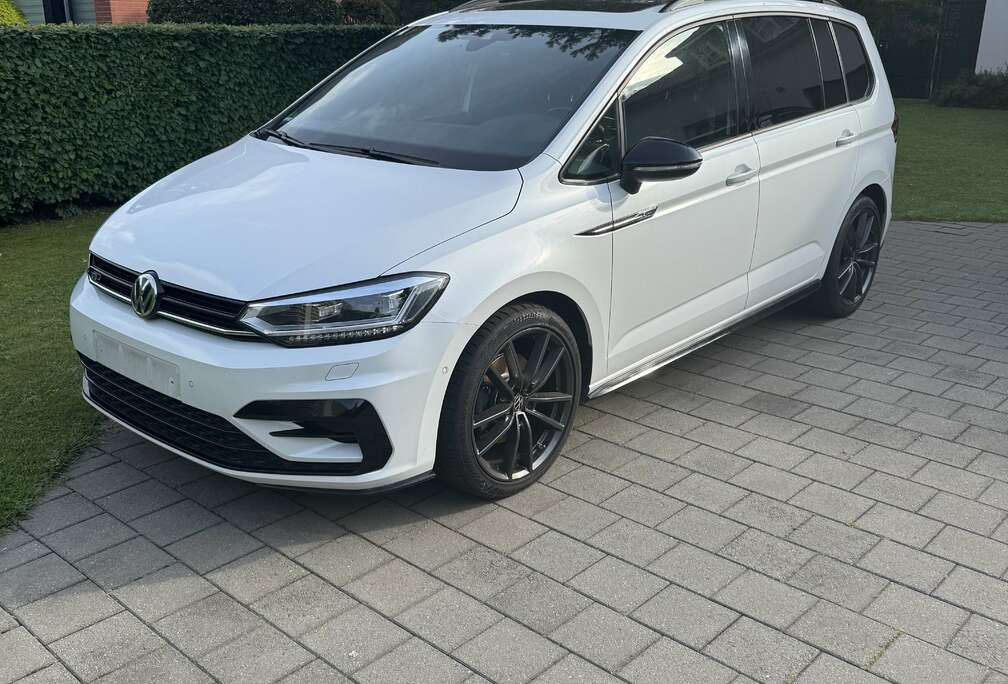 Volkswagen 2.0 TDi R-LINE
