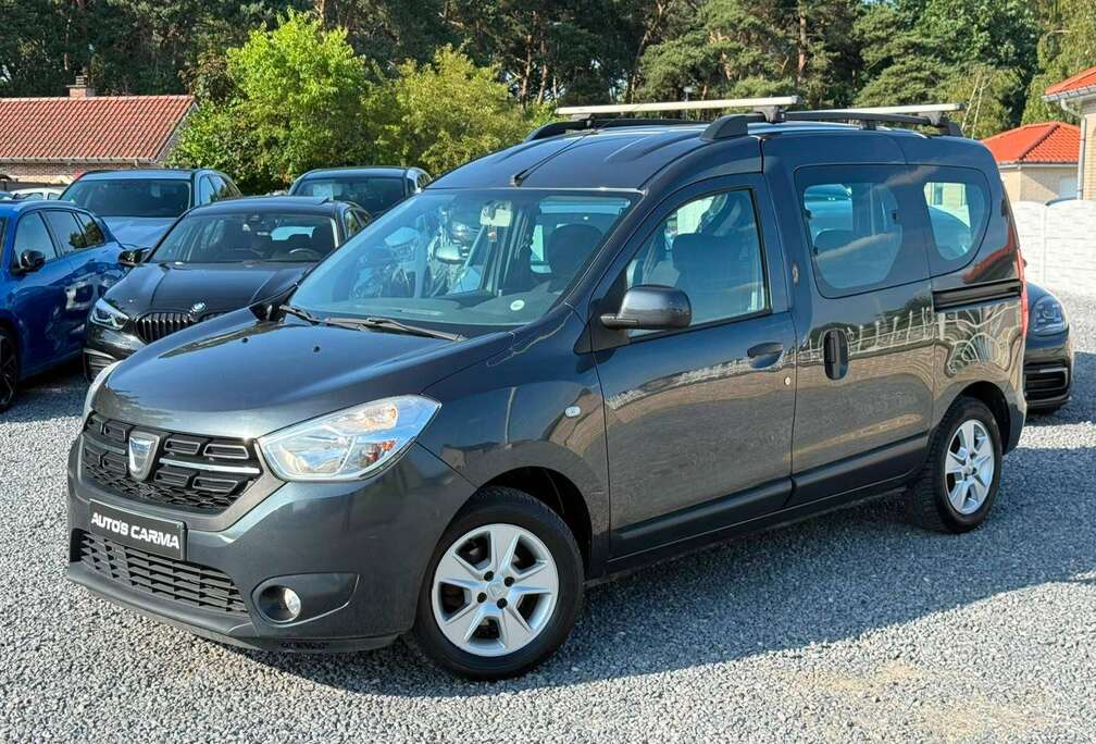 Dacia 1.6i Benzine Navi CruiseC Airco ParkeerS Eco