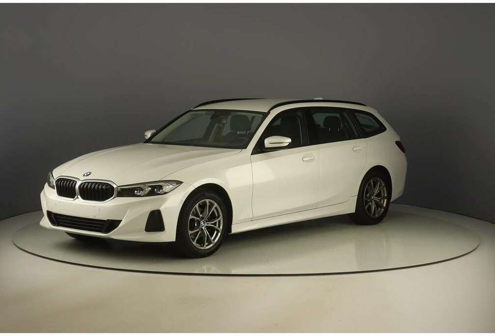 BMW iA Touring 156pk Pack Park Assist