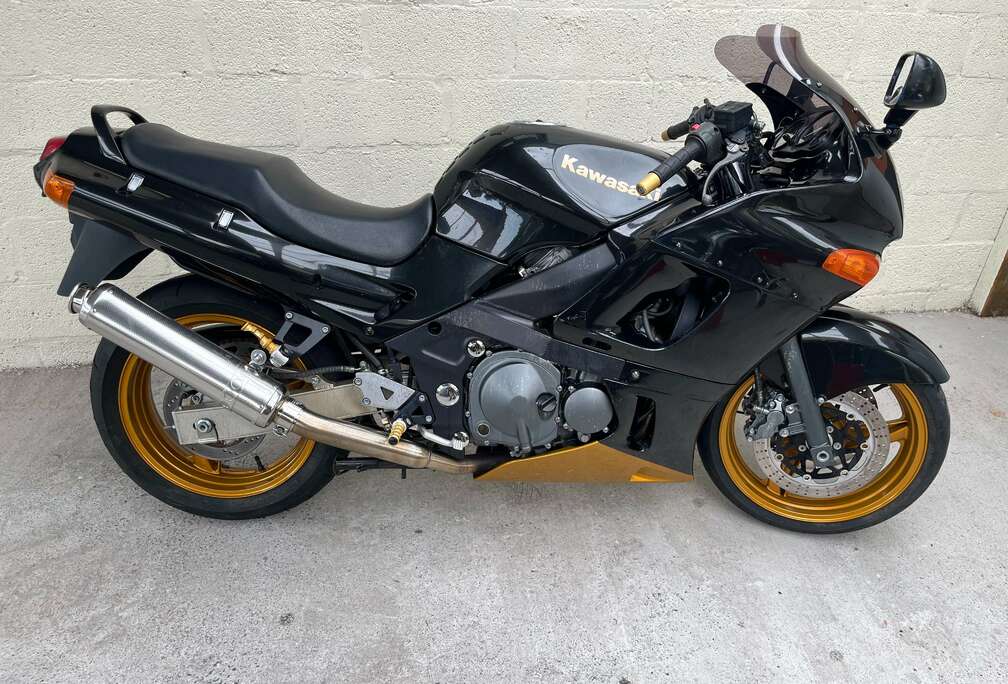 ZX600E