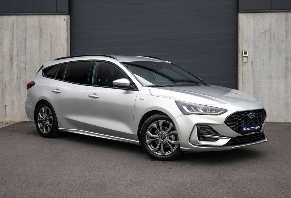 Ford Focus 1.0 MHEV ST-Line X / Head-Up / Trekhaak / Camera