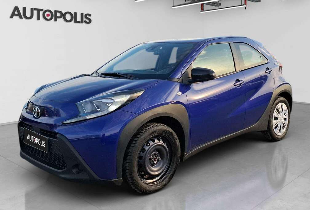 Toyota 1.0 VVT-i Play