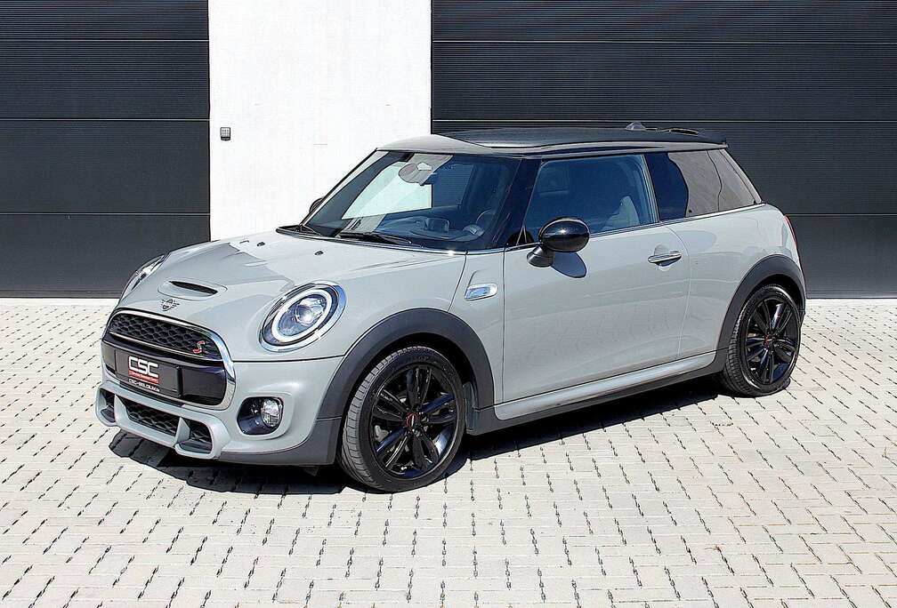 MINI 2.0  **JCW PACK**