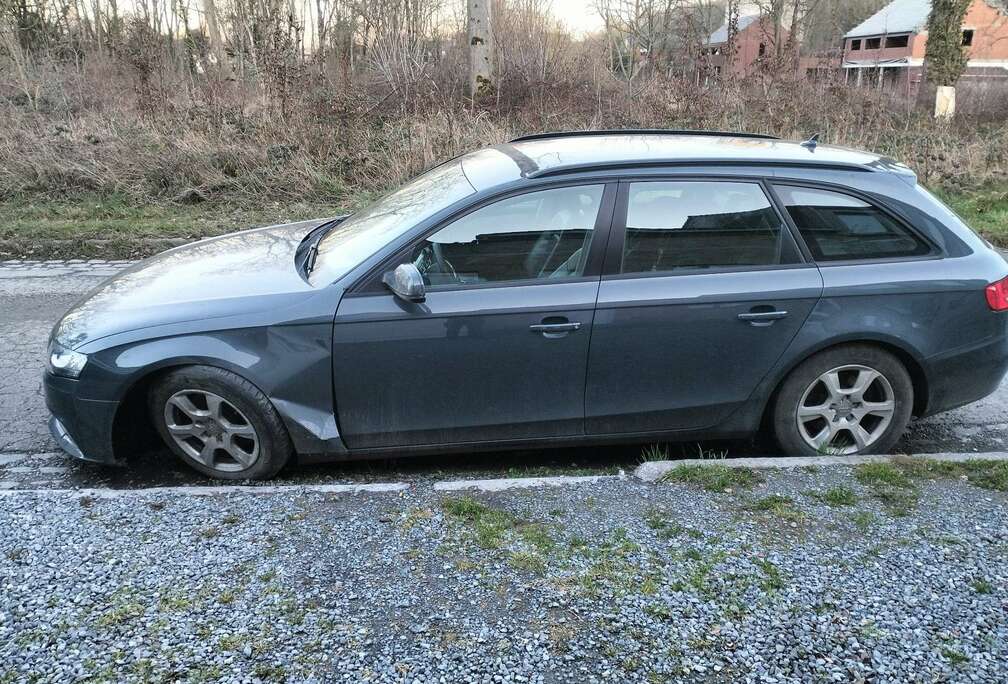 Audi AVANT 2.0 TDI 136 AMBIENTE