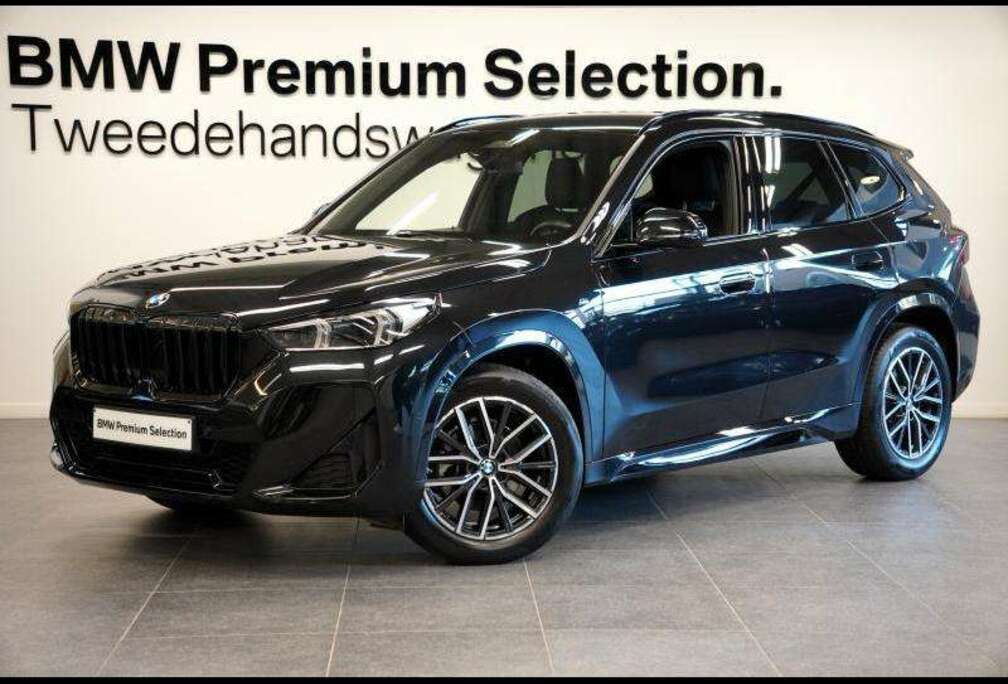 BMW M PACK TREKHAAKCAMRTA ADAP. LED