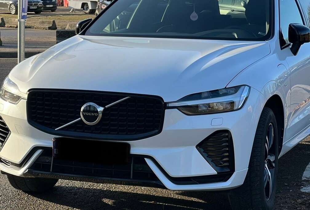 Volvo XC60 2.0 T6 PHEV AWD R-Design