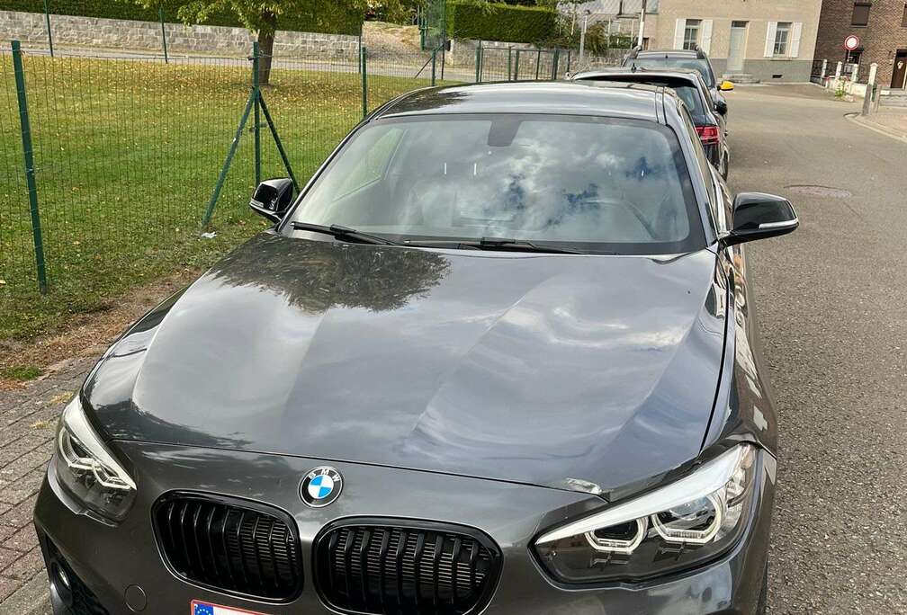 BMW 116i JOY Edition