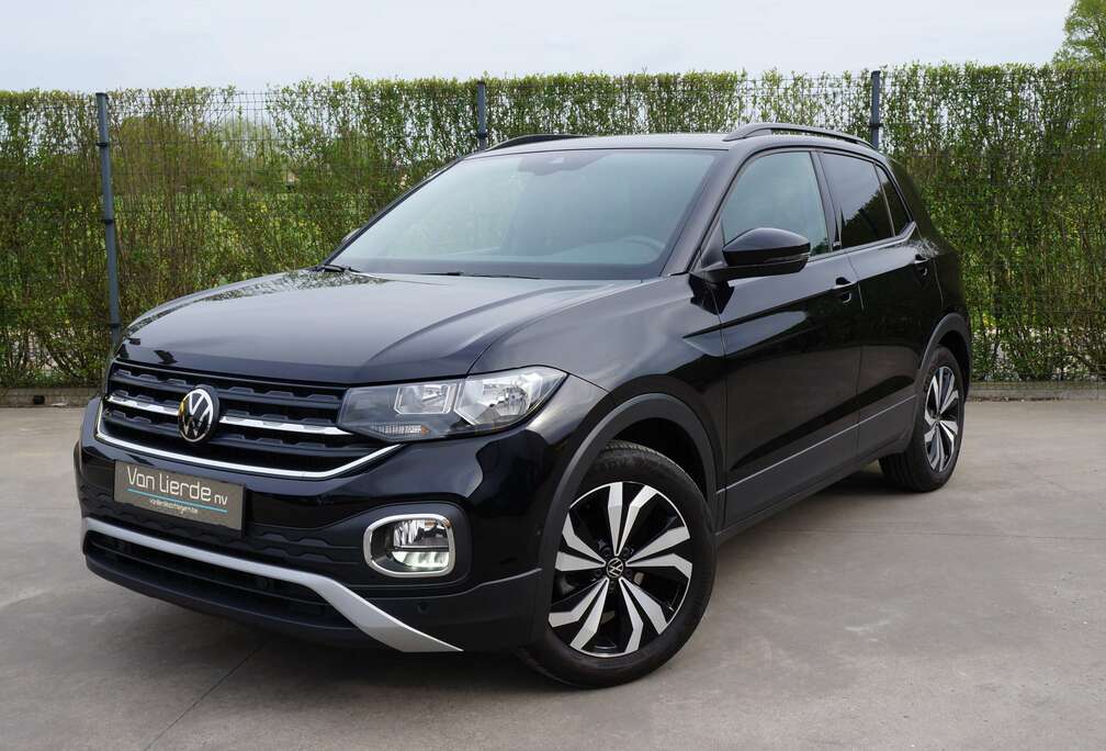 Volkswagen 1.0 TSI Active DSG Trekhaak Carplay Pdc 12m Garantie