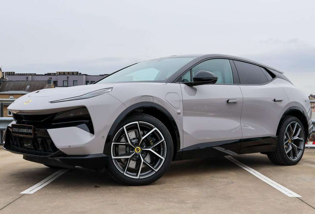 Lotus S
