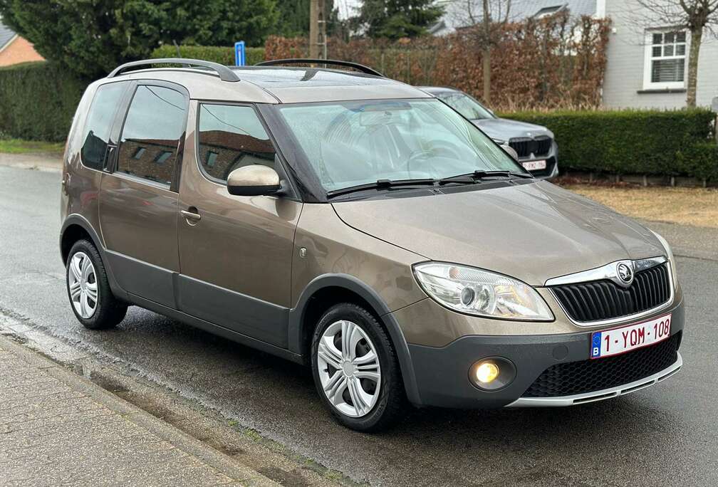 Skoda Skoda Roomster 1.2Essence Déjà prêt à immatric