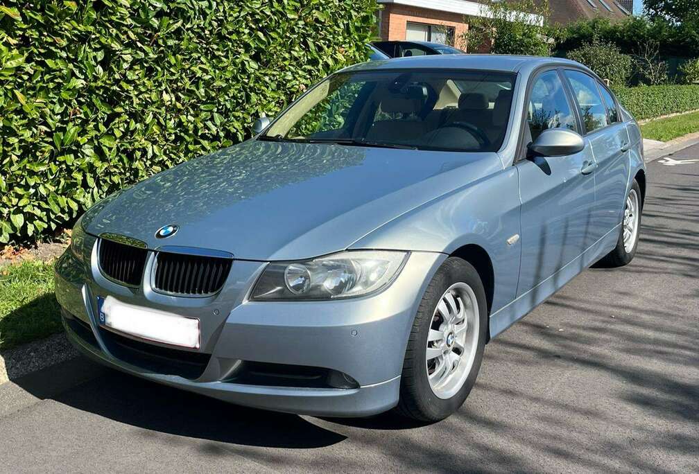 BMW 318i