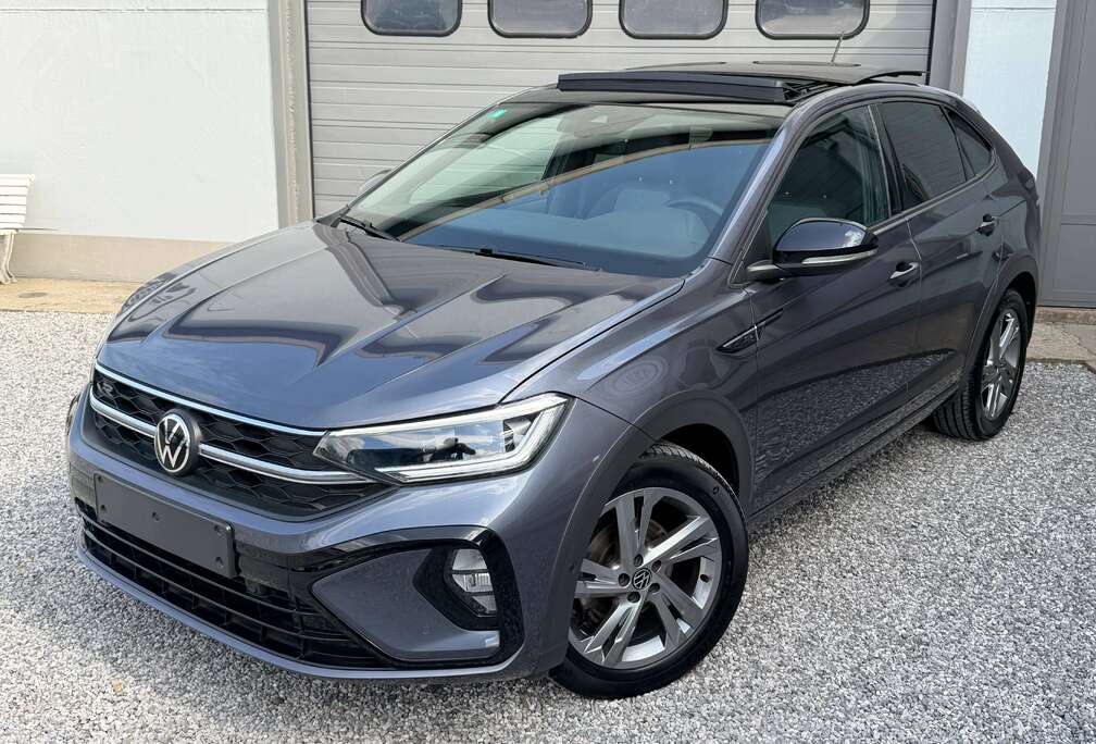 Volkswagen 110pk DSG // R-line // PANO // IQ-lights // Keyless