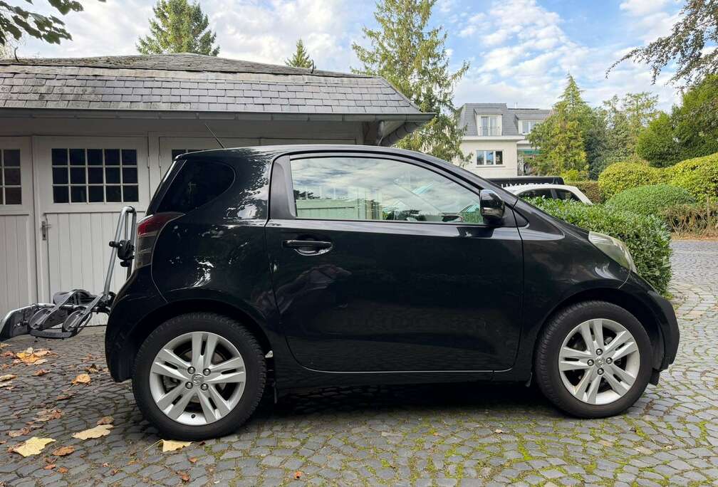 Toyota 1.33i VVT-i Premium