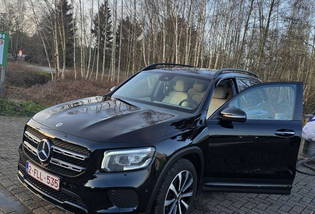 Mercedes-Benz Mercedes glb 200 7 Seater