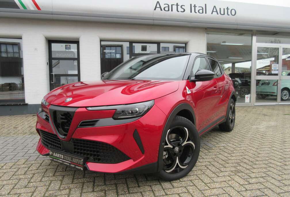 Alfa Romeo Ibrida Speciale 1.2