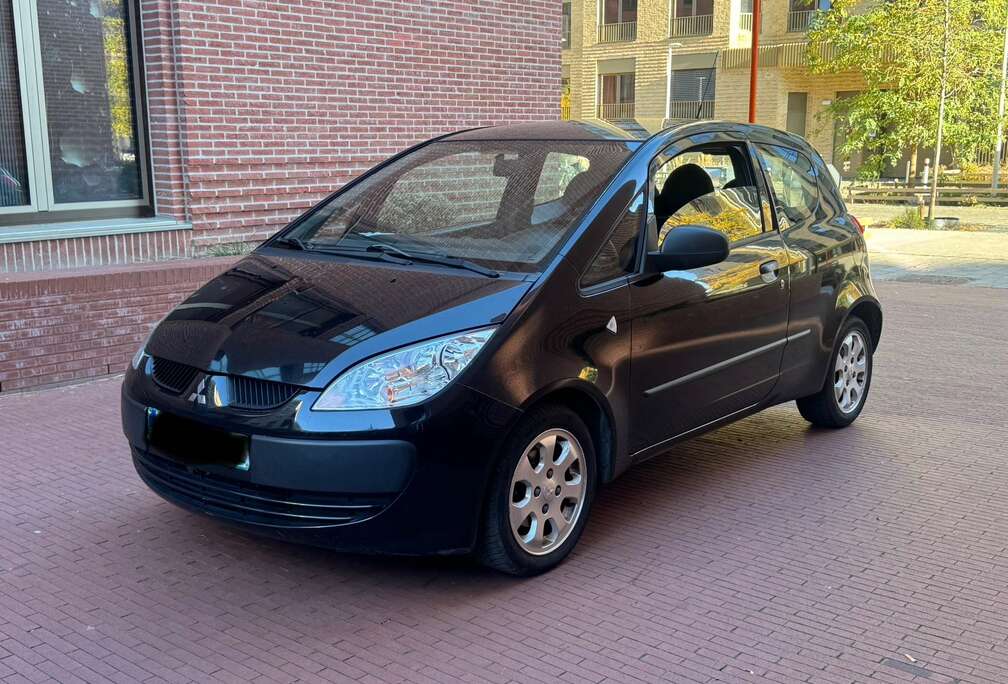 Mitsubishi 1.1i 12v 2007 PRETE  IMMATRICULÉ