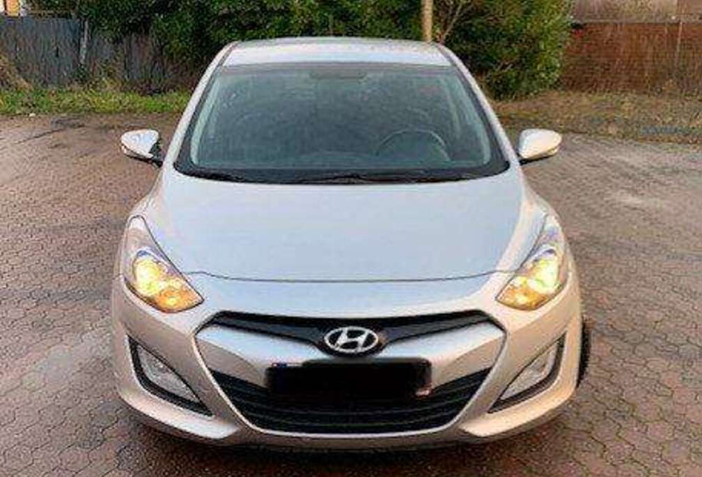 Hyundai i30 1.6 CRDi Lounge