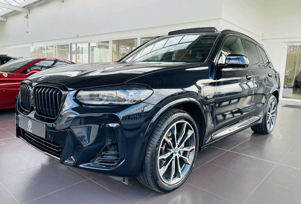 BMW 30e 2.0iA *** GARANTIE + TOIT PANO + PACK M + LED + GPS PRO + CUIR ***