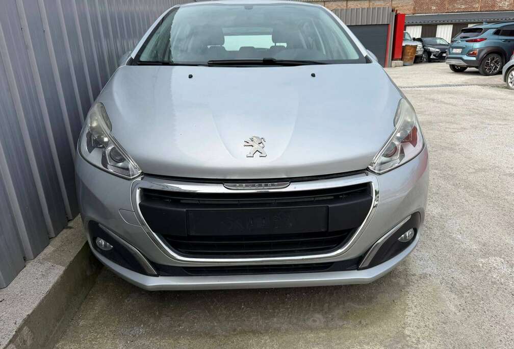 Peugeot euro 6b gps et climatisation 5 portes