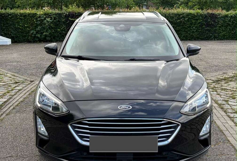 Ford Ford Focus Titanium  Roze Formulier  Automaat