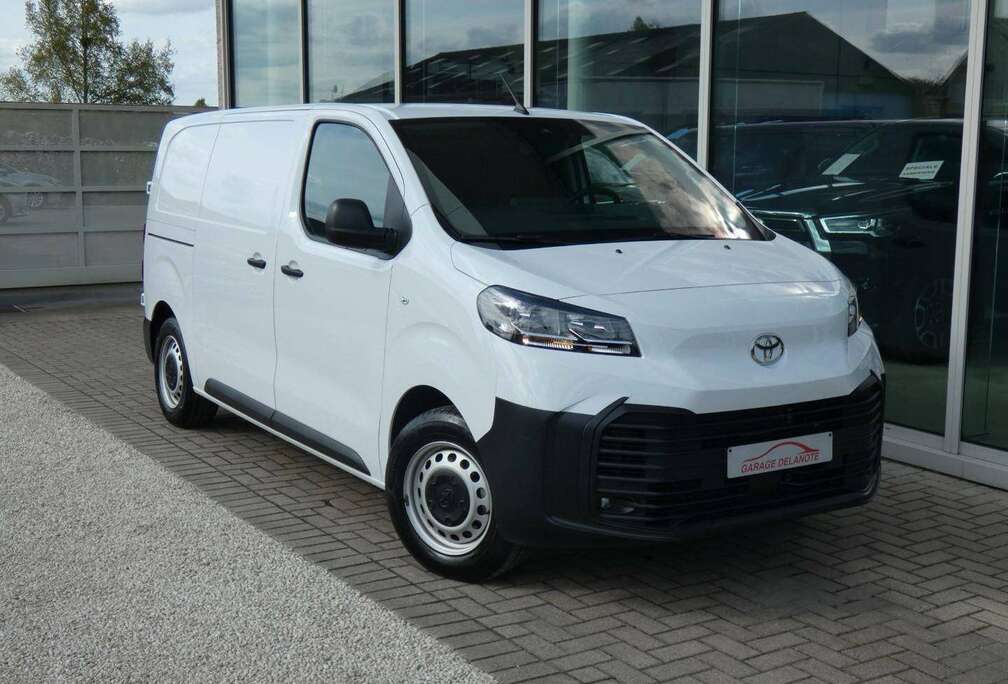 Toyota 120pk 3Zit. *€19339+BTW* +Parkeersensoren +Cargo pack +Apple carplay +Android auto +Bluetooth +Cruise control