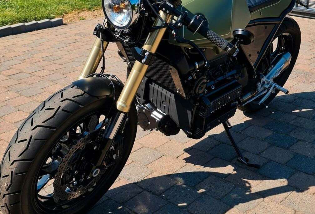 BMW