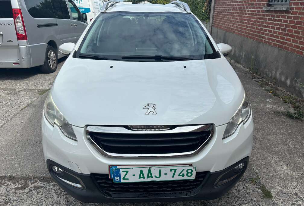 Peugeot 2008 1.2i PureTech