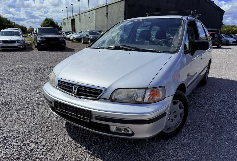 Honda 2.3i ES 6pl.