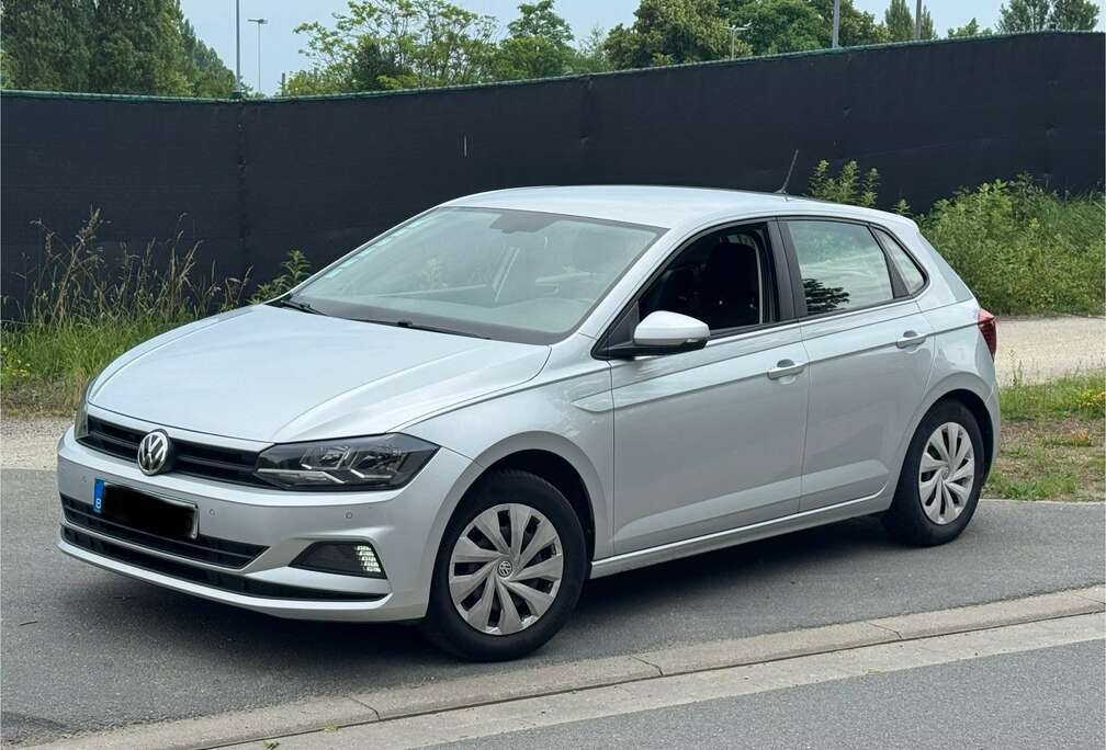 Volkswagen 1.6 tdi trendline. pdc ac